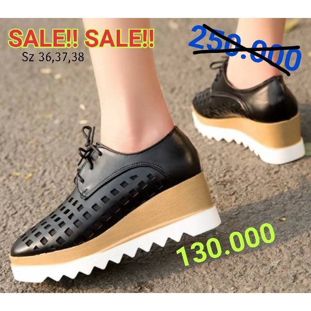 Sepatu Wedges Wanita Tipe 1029