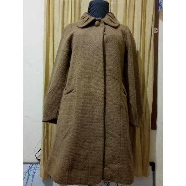 Preloved Wool Coat Merk Earth Music & Ecology