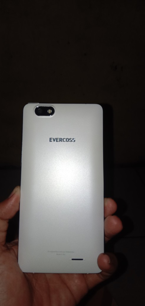 Evercoss R6 1 8gb Winner Y Selfie 100 Original Garansi Resmi 1 Tahun Shopee Indonesia