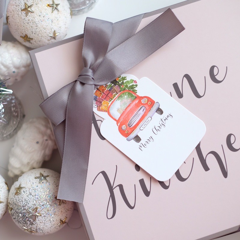

EXTRA seasonal tags