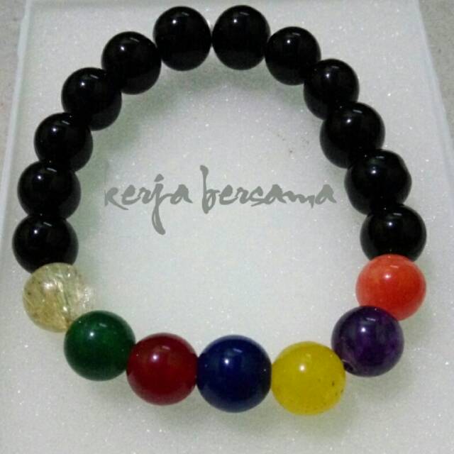 Gelang batu akik warna warni