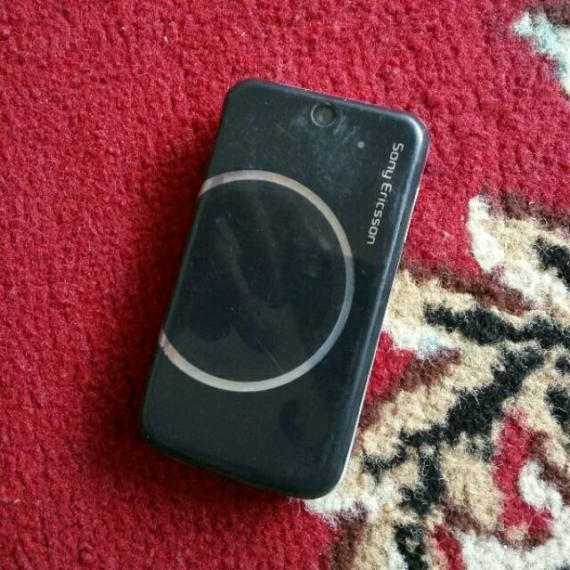 Hp jadul sony ericsson t707 flip