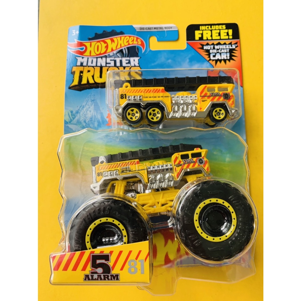 HOTWHEELS HOT WHEELS MONSTER TRUCKS TRUCK 5 ALARM KUNING DIECAST MINIATUR MOBIL PEMADAM KEBAKARAN MA