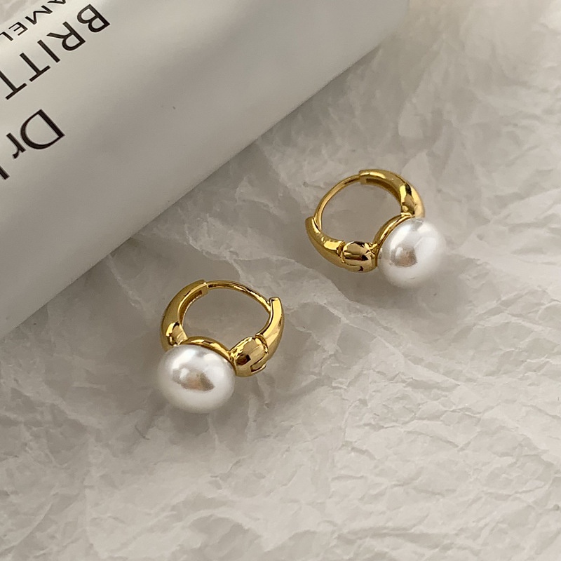 Anting Mutiara Gaya Korea