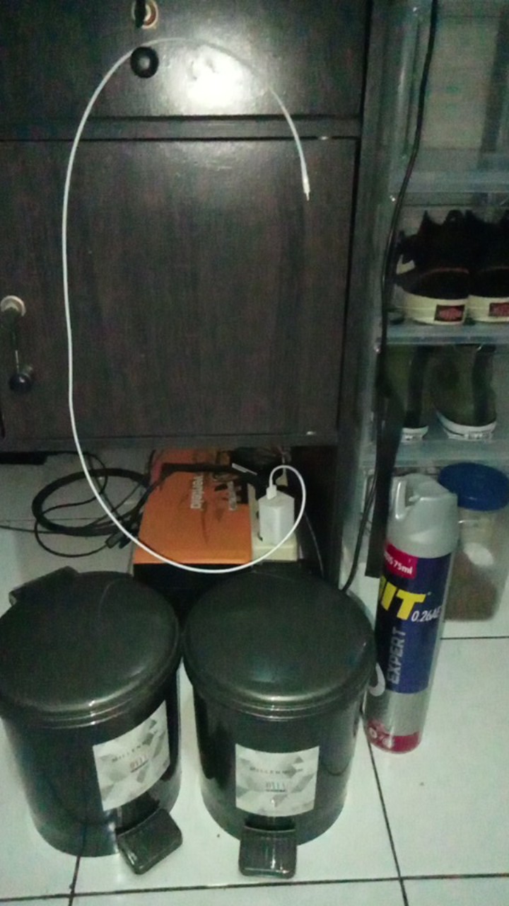 Onyx Tempat Sampah Bulat Injak / Round Step Bin 2.8 L X2