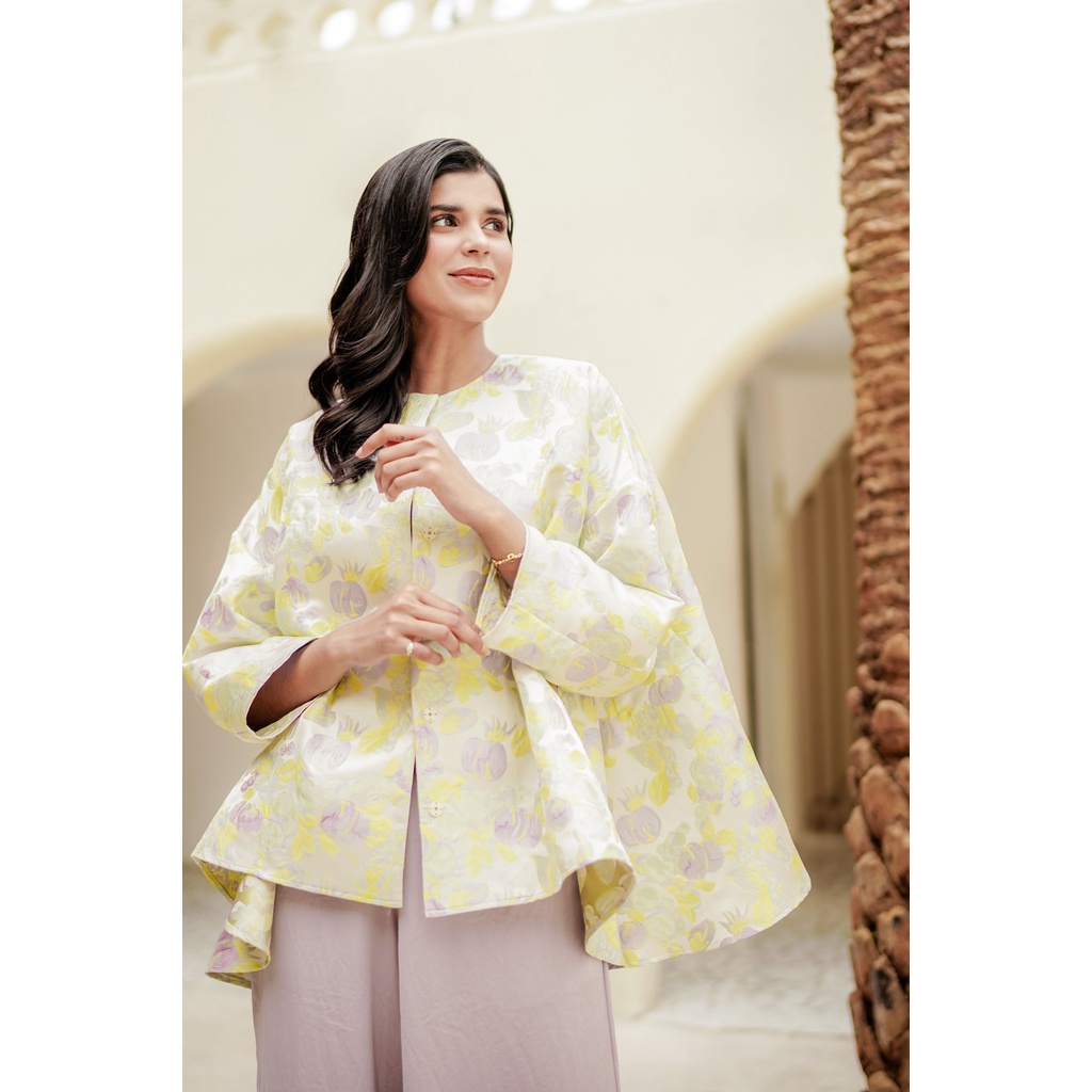 VIERA OUTER LIME - BENANG JARUM COUTURE