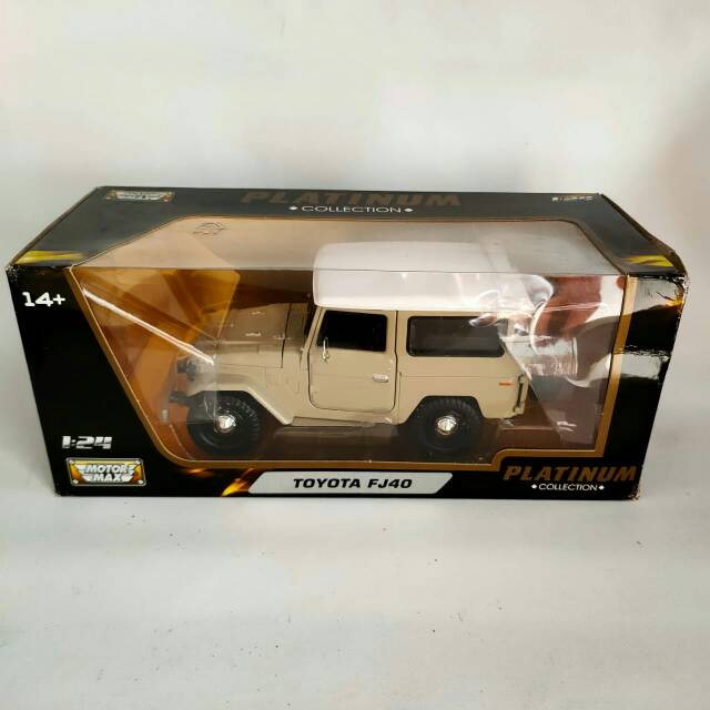 Motormax 24 Toyota land cruiser FJ40 coklat krem