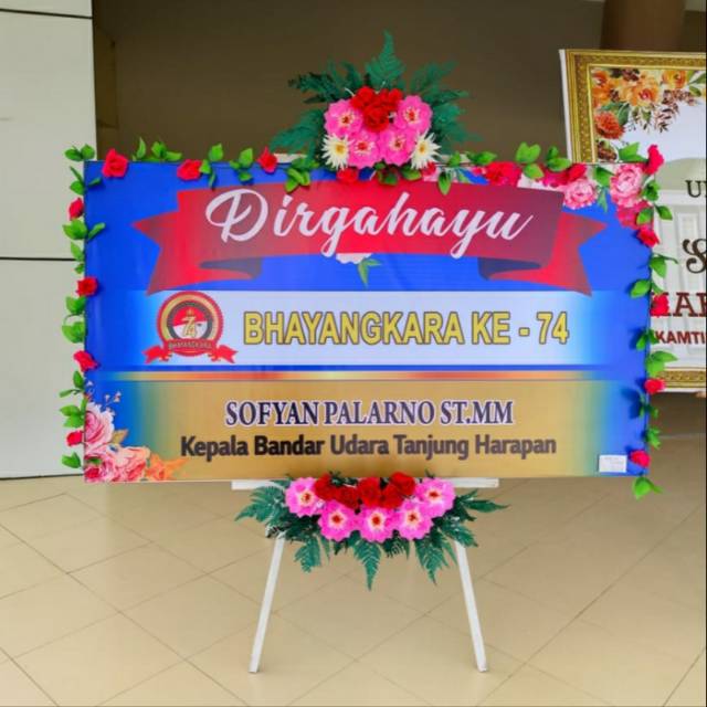 

Papan bunga karangan bunga
