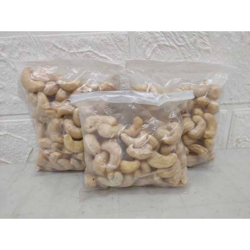 

Kacang Mete 100gr / Kacang Mete/ Mete