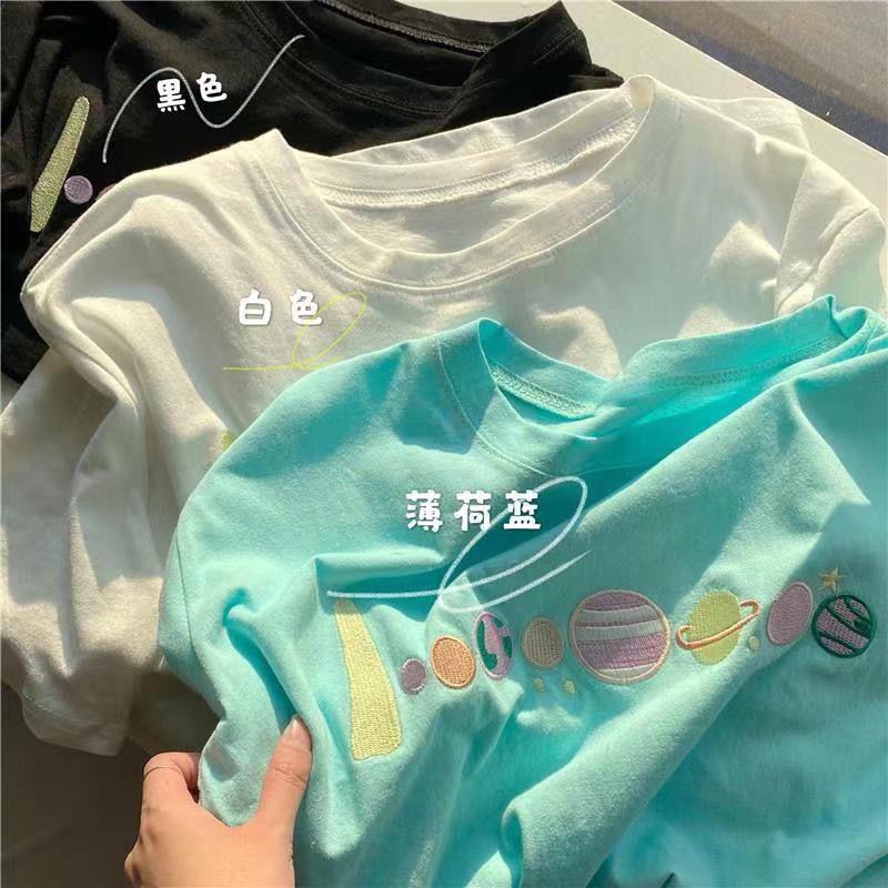 [littlecrab] Kaos Oversize Planet Besar Lucu Unik Tshirt Bordir Berkualitas Tata Surya Imut Simple Elegan 8 Planet Tata Surya Aesthetic Couple T-shirt Keren Korean Style