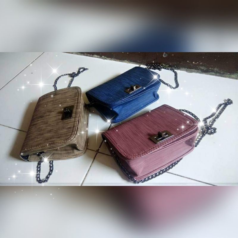 TAS SELEMPANG WANITA / TAS SELEMPANG TALI RANTAI