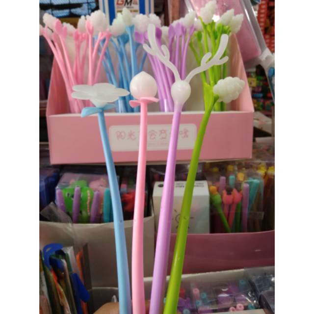 

Pulpen gel unik bunga bisa berubah warna jika kena sinar matahari isi 12 pcs
