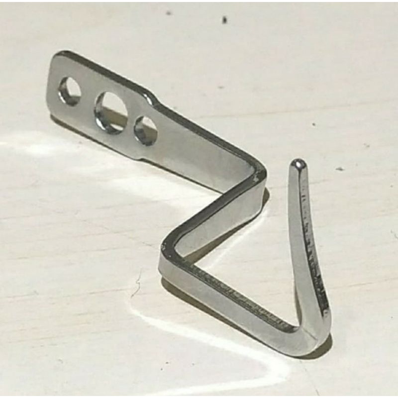 Platuk mati mesin jahit Juki high speed