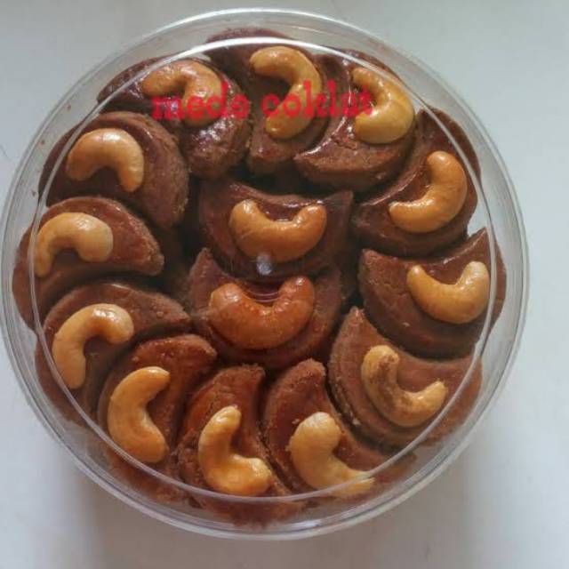 

KUE KERING COKLAT PUTRI SALJU NASTAT