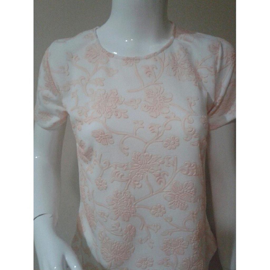 blouse emboss vines peach