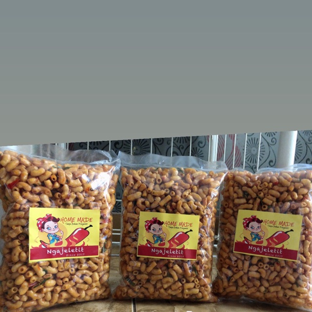 

Rujak Makaroni Ngajeletit