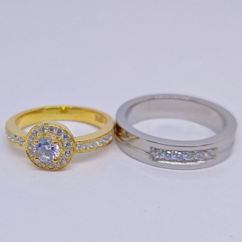 Cincin Nikah Couple Wanita Emas 12K 50% dan Pria Perak Asli Ukir Nama A111