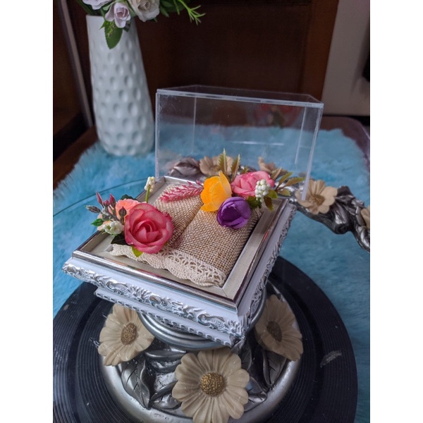 kotak/box cincin pernikahan/lamaran/tempt cincin akrilik