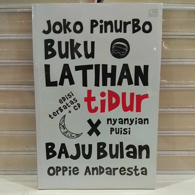 Buku LATIHAN tidur X nyanyian PUISI BAJU Bulan oppie AnDaresta ~ Joko PinurBo