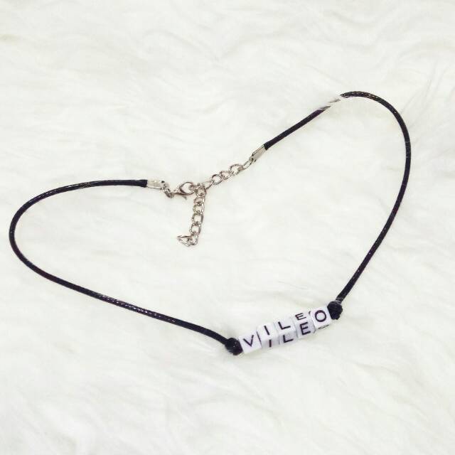 Kalung Nama Custom Monochrome Putih | White Monochrome Words Necklace | Handmade