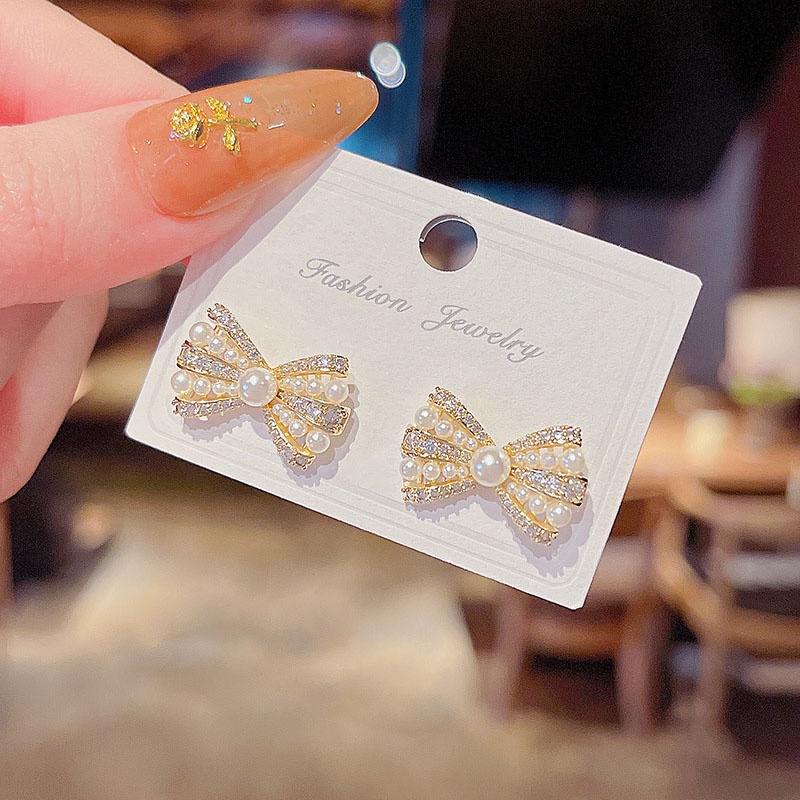 Anting Stud Desain Pita Aksen Berlian Bahan S925 Silver Needle Gaya Korea