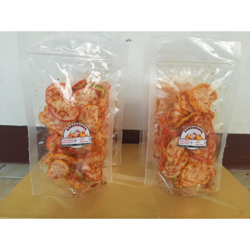 

Krupuk Bawang Pedas Gurih Cap DEUDEUIEUN 35gram