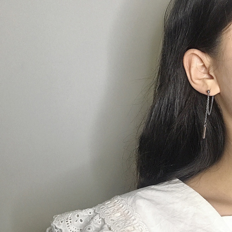 Magic789 Anting Gantung Rantai Rumbai Panjang Trendy Warna Silver Untuk Wanita