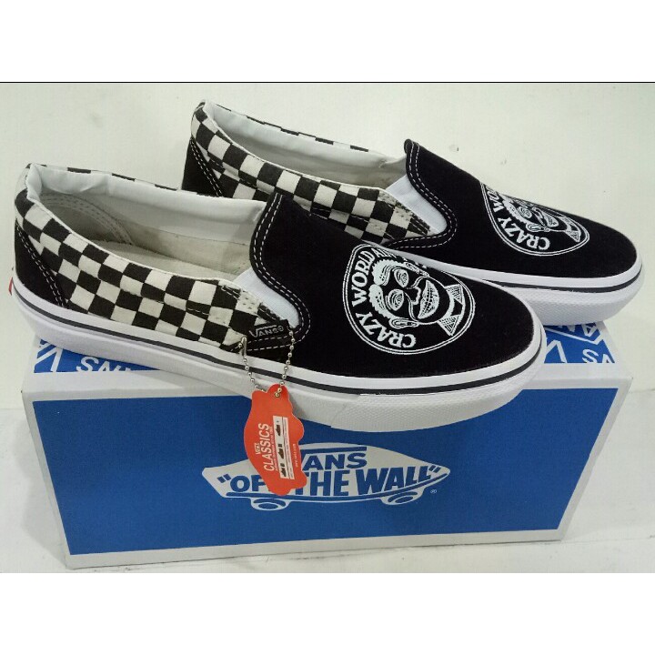 Sepatu vans slip on checkerboard terbaru sepatu vans catur sepatu kekinian (bisa cod)