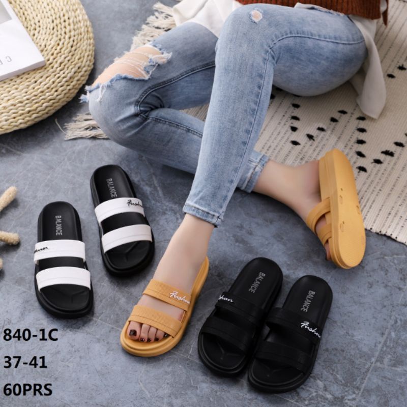 Sandal Jelly Wanita Import Balance Fashion 840 Korea Terbaru Selop Karet Empuk Hitam