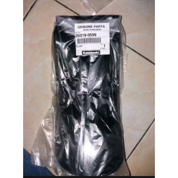 spakbor penahan lumpur KLX 150 D tracker original