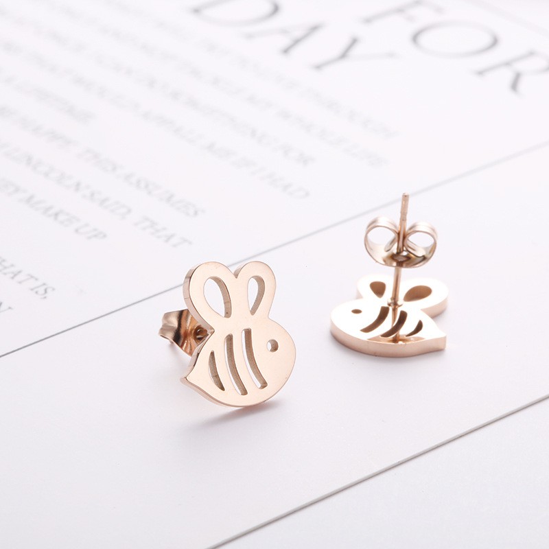 Anting Titanium Rose Gold Asli Wanita Fashion Anti Karat Murah AA041 motif lebah lucu