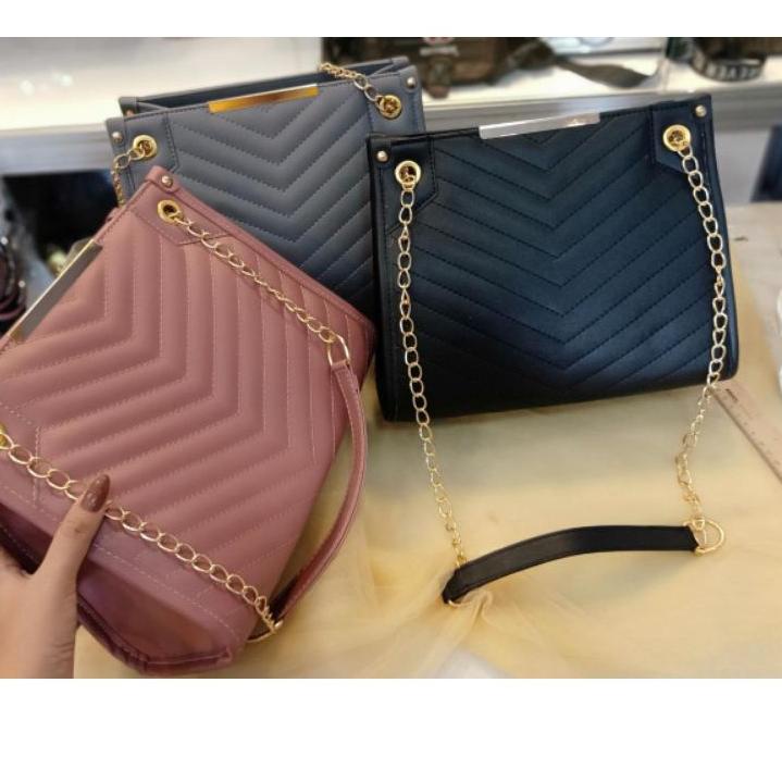 Barang Pilihan.. SLINGBAG ZIRA GOLD EMBOSS/ TAS PESTA BESAR PLAT BORDIR/ALIN SILKY /ZIRA BAG/SLINGBA