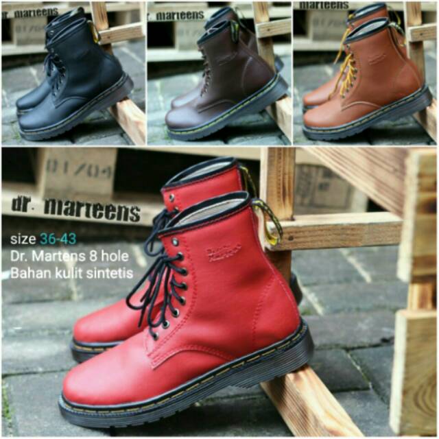 Dr.Marteen 8 hole Sepatu Boots Pria