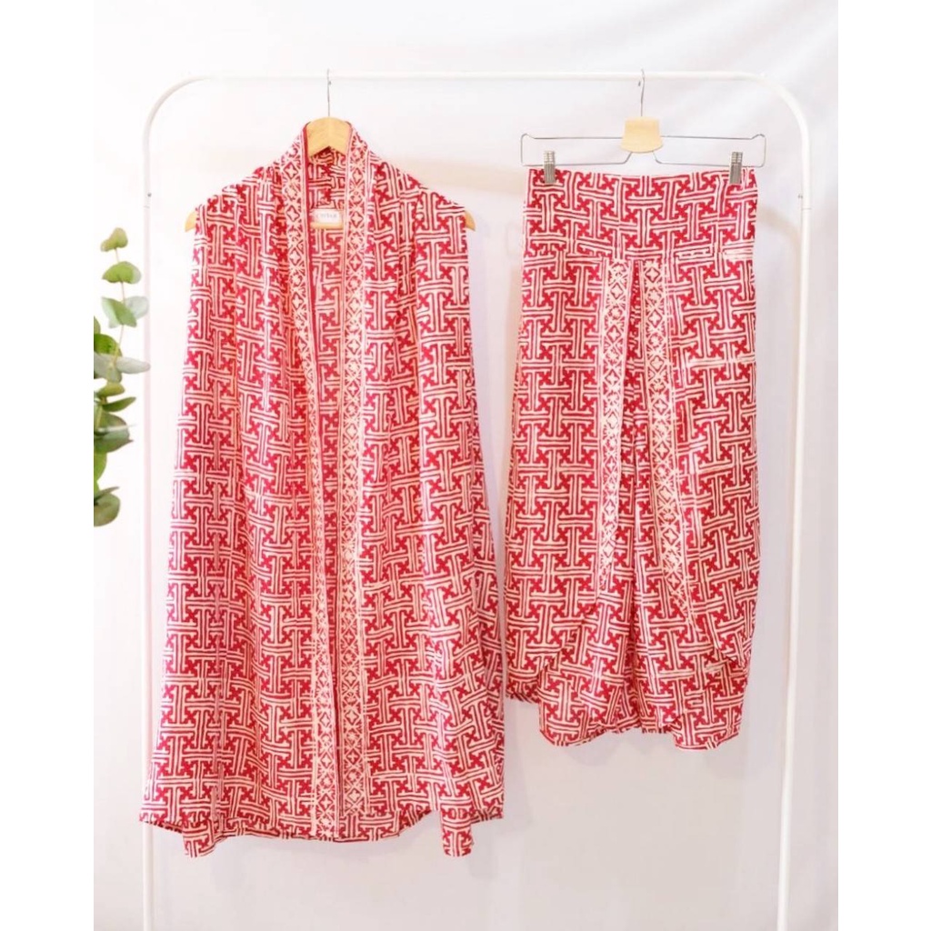 ONESET OUTER TANPA LENGAN OUTER LENGAN BUNTUNG CARDIGAN BATIK KOLEKSI BATIK LONG OUTER LUARAN BAJU A
