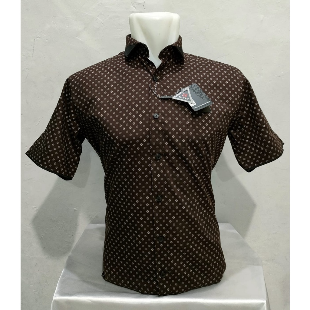 Kemeja Boss Lengan Pendek Reguler Printing Abstrak Latifo