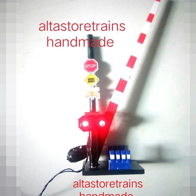 miniatur pintu palang Kereta PJL