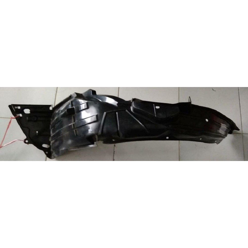 Liner fender depan Honda Jazz Vtec tahun 2007