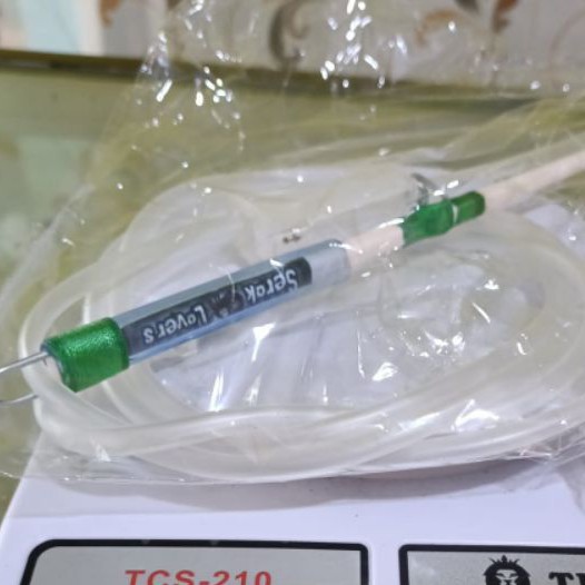 Sifon pembersih aquarium