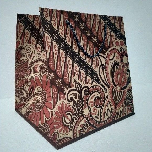 paperbag dos nasi  P25xL23xT27 batik mewah