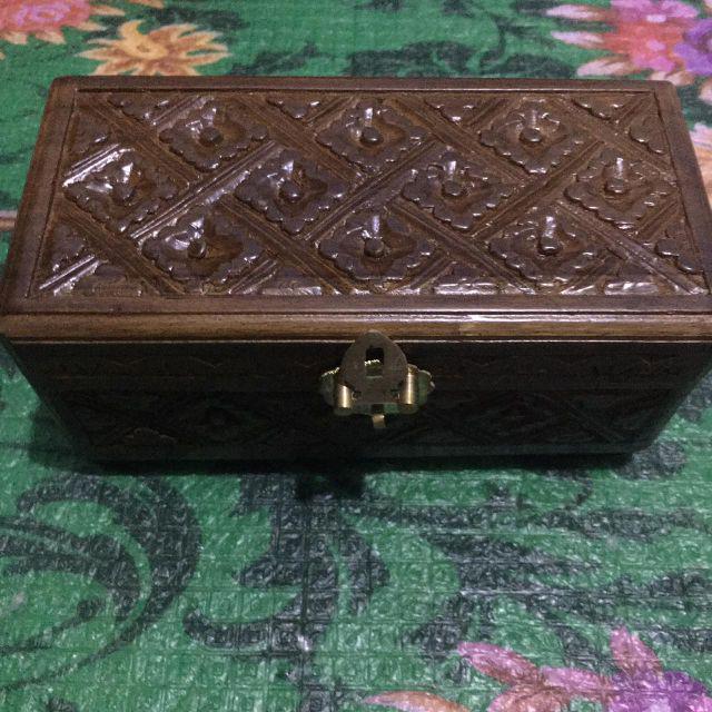 Kotak Perhiasan Kayu Ukir