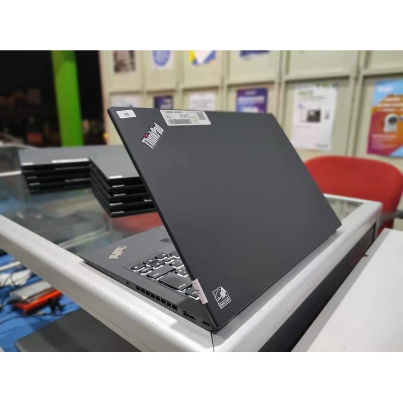 Lenovo Thinkpad X1 Carbon 5th Gen
