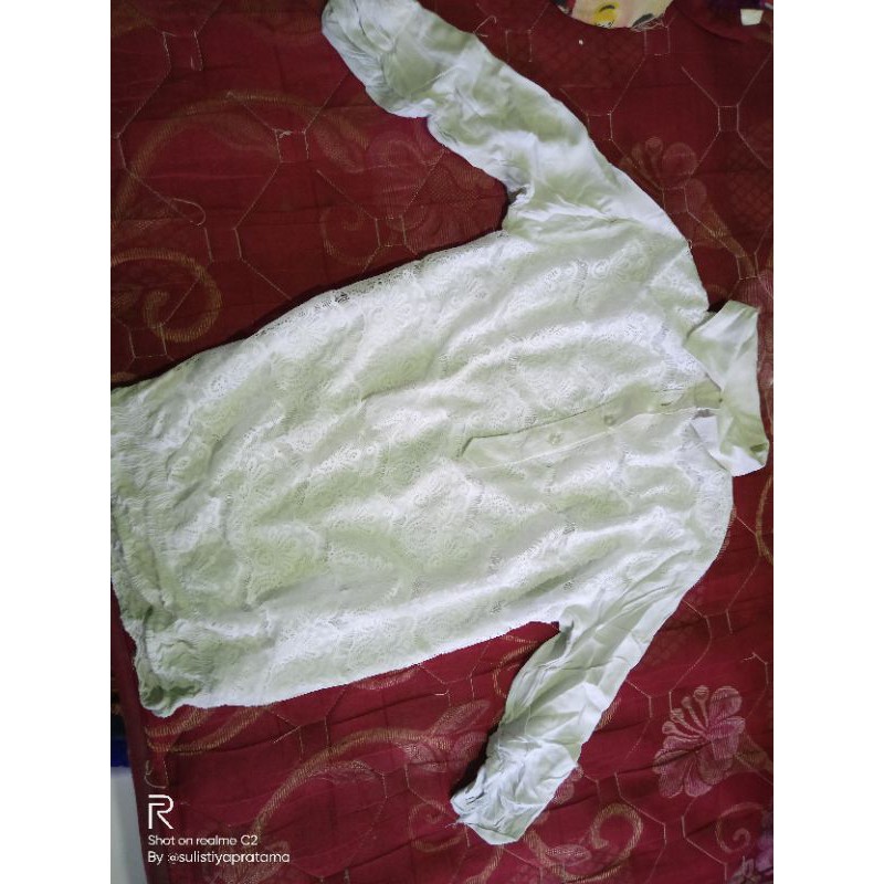 (PRELOVED) BLOUSE PUTIH KERUT BAWAH