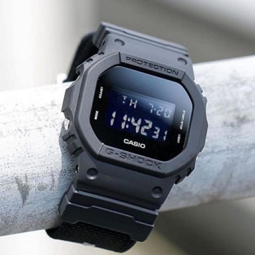 BAJ JAM TANGAN PRIA WANITA SPORT RUBBER DIGITAL LED CASIO G-SHOCK GLS-DW-5600 MURAH / C4 GK005