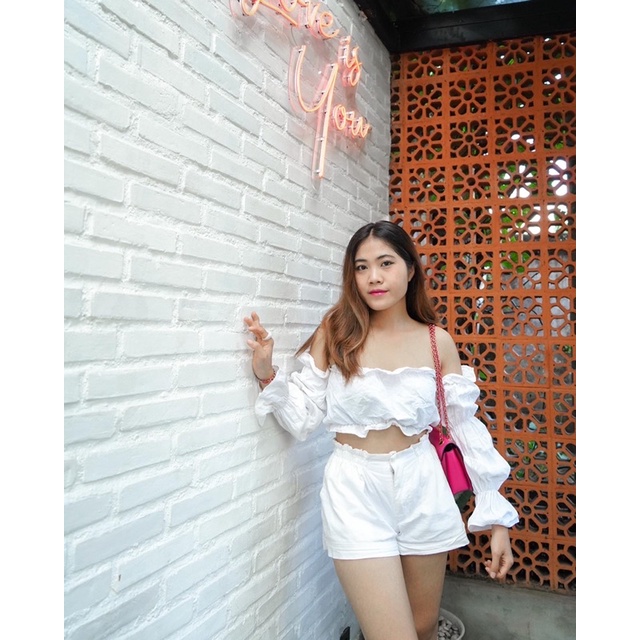 BERLLE CHLOE SET WHITE / ONE SET LINEN / SETELAN BAHAN LINEN