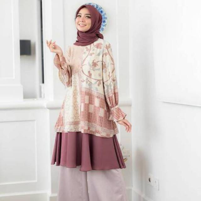 Asha Tunic Red Velvet size L by Wearing Klamby || Gayatri Series