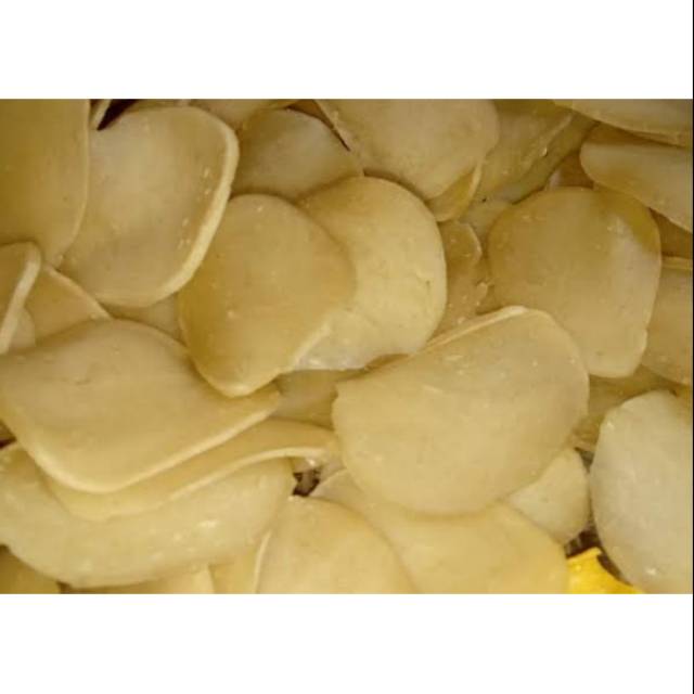 

Kerupuk ikan mentah 100gram