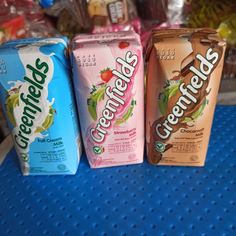 

Susu Greenfields Full Cream Cokelat Malt Strawberry 200 Ml