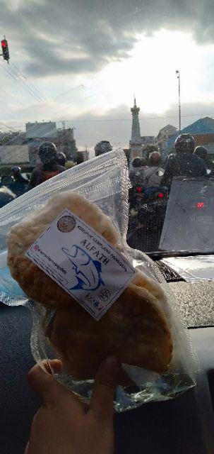 Yege Kemeja Batik Pria Printing Cokelat 9091 Lengan Panjang