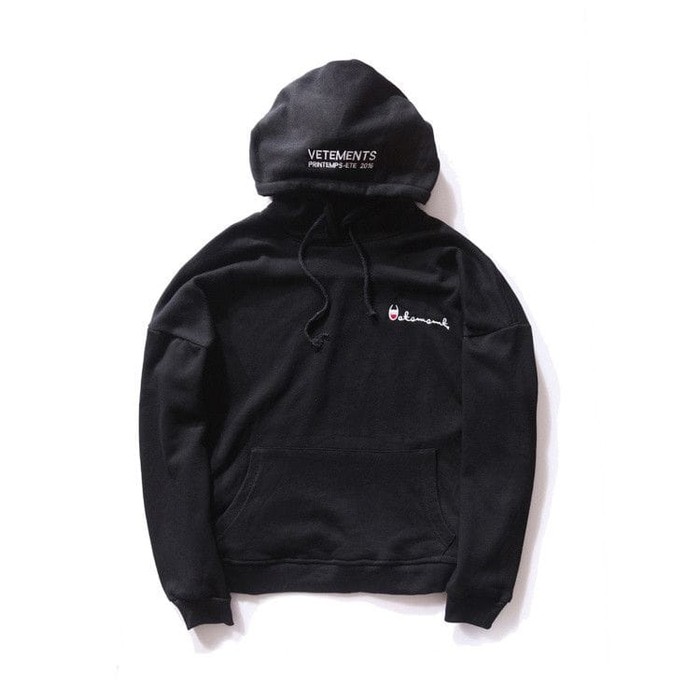 vetements champion logo hoodie