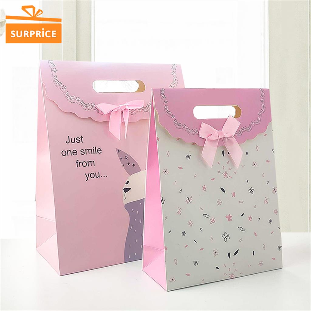 

Surprice Tas Kado 24x31x12cm / Gift Bag Velcro Jepret / Kantong Tas Hadiah Lucu / Paper Bag Untuk Kado Ulang Tahun / Souvenir Paper Bag Motif